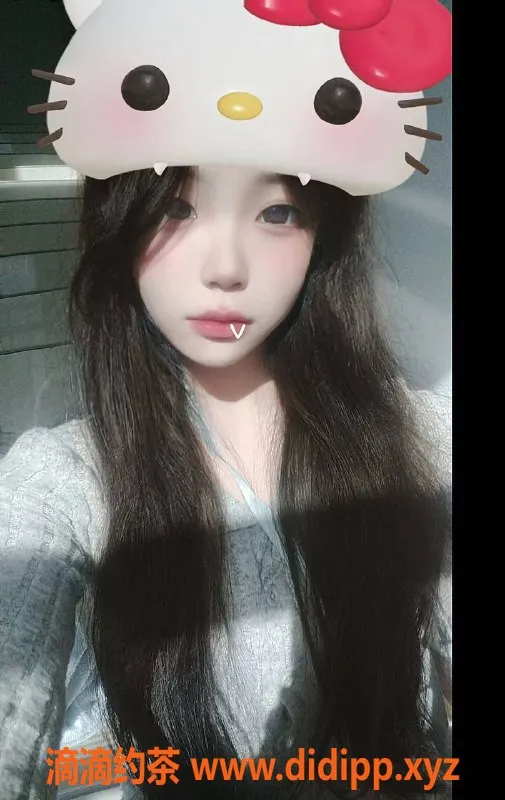 成都楼凤-成华区嫩妹幼宁，6P反差SM服务