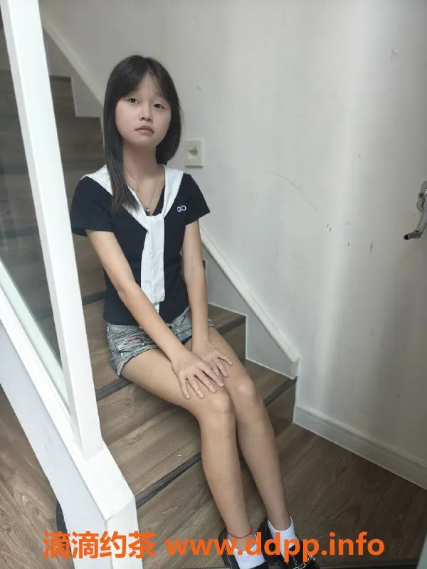 成都楼凤资源信息,成华区嫩妹小柔 160高 80斤 16岁可调教