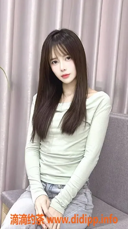 深圳楼凤-宝安清纯少女筱筱，162cm，甜美可人