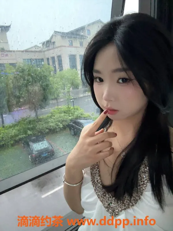 成都楼凤资源信息,眉山嫩妹雨宝，充满反差的愉悦体验