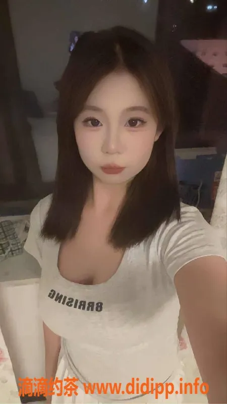 北京楼凤-朝阳泰福苑温婉龙哥，166cm D罩杯