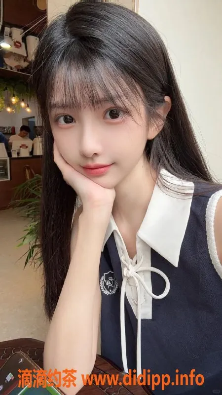 广州楼凤资源信息,越秀师范学院20岁学妹筱玟，身高167，胸围33C