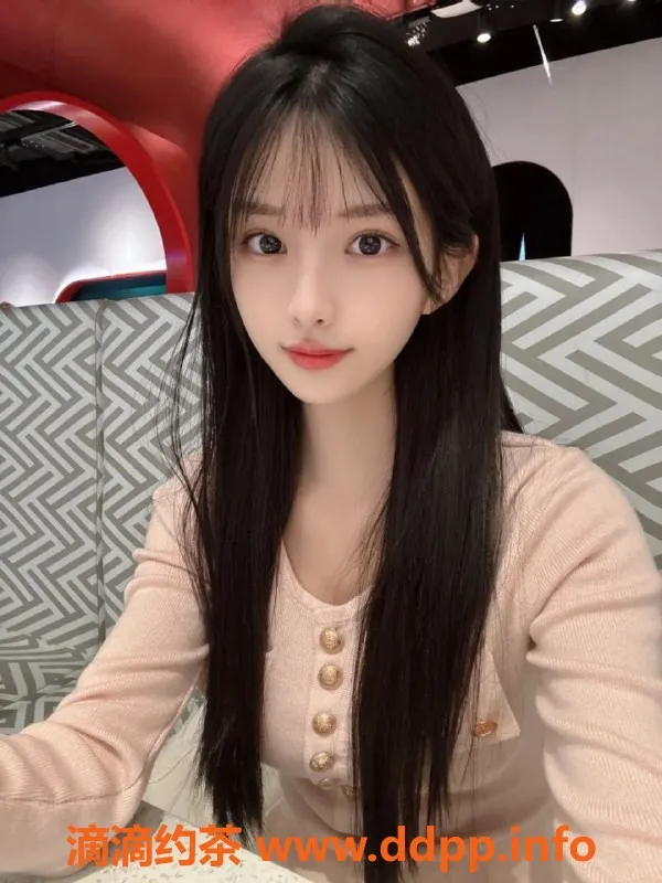 广州楼凤-越秀师范学院20岁学妹筱玟，身高167，胸围33C