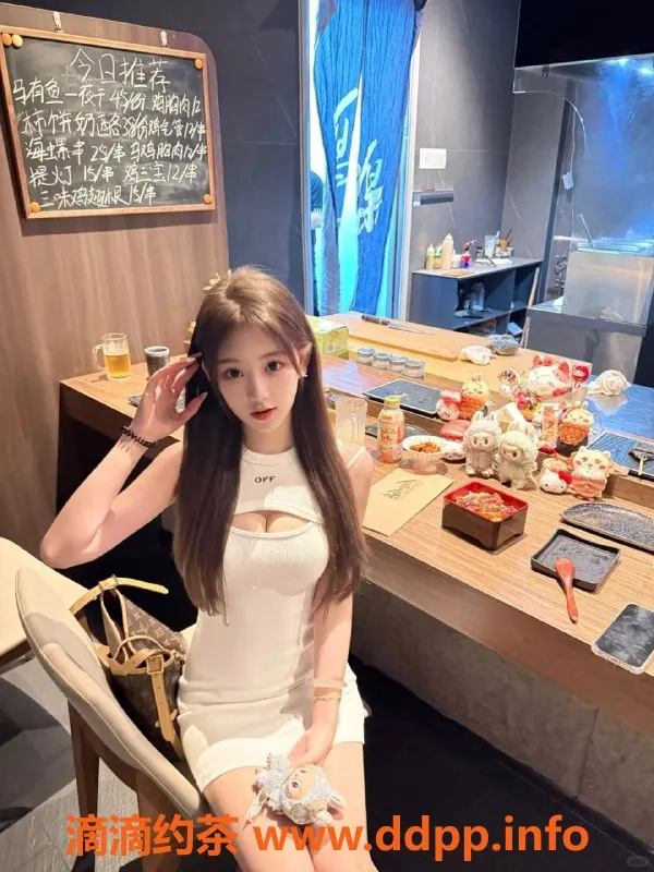 广州楼凤-广州天河19岁甜妹嘉茉，身高164，茶水费600元起