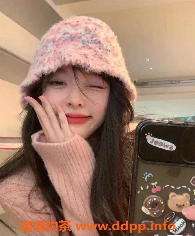 重庆楼凤-龙湖佰乐街喵喵，20岁163cm、46kg，特推服务！