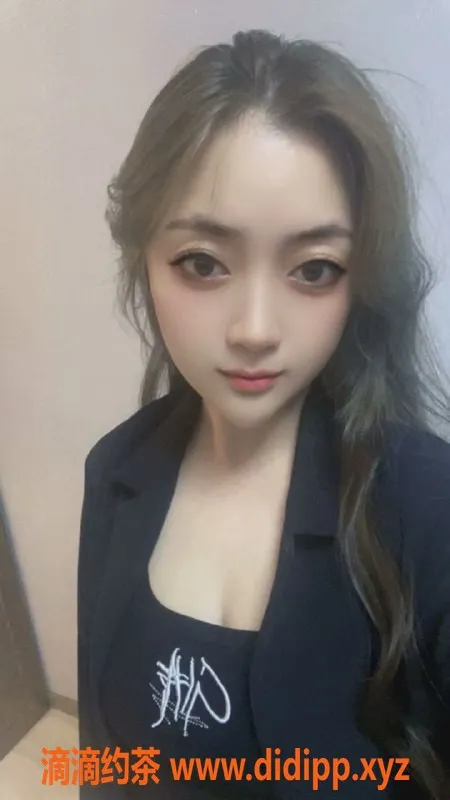 南昌楼凤-高新御姐苏苏，170cm 26岁精致服务