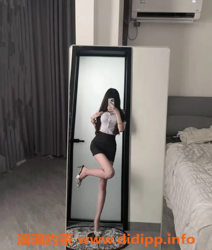 成都楼凤-武侯区晨曦，御姐车6P服务