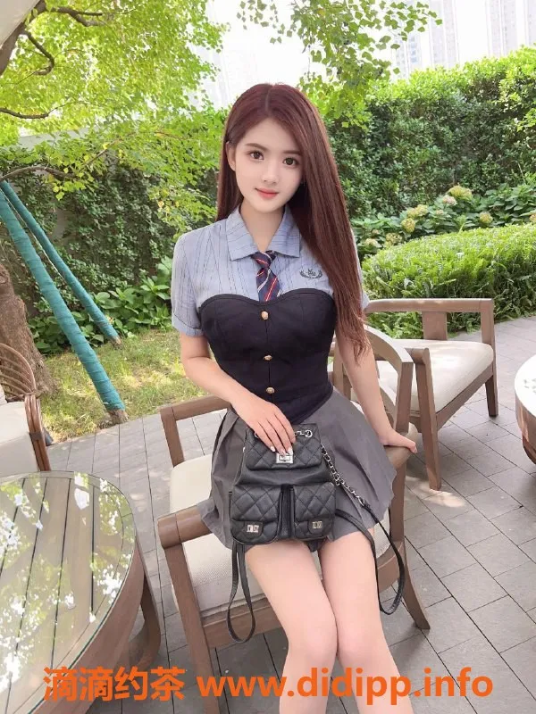 成都楼凤-武侯区秋香御姐车，独特代聊体验