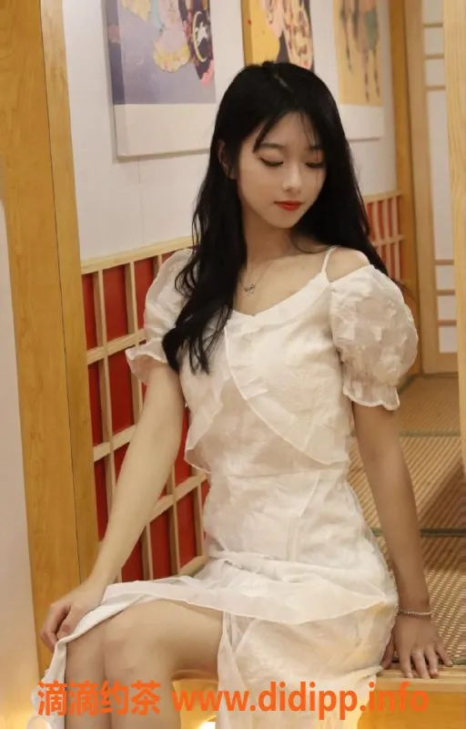 深圳楼凤资源信息,龙岗区22岁小护士乐乐，159cm，32C