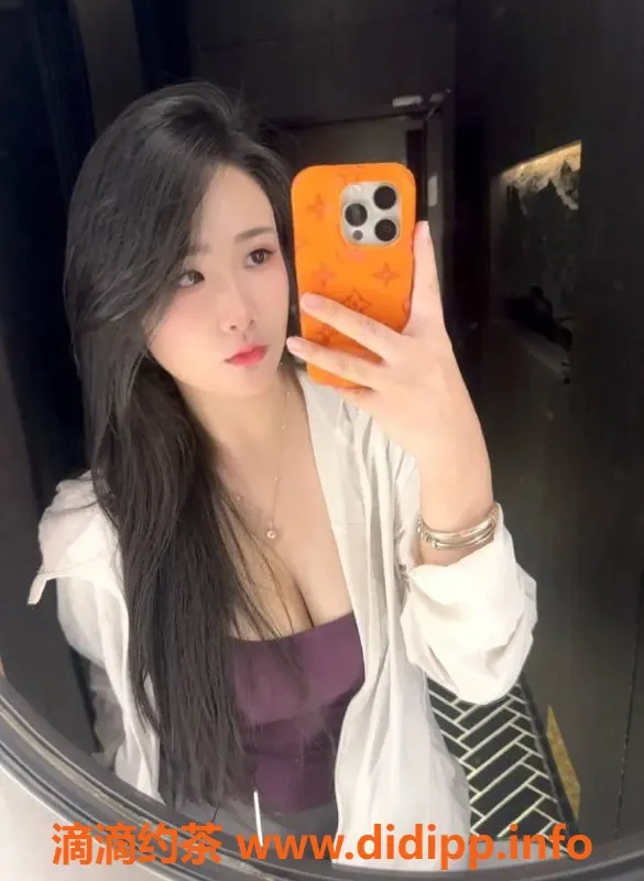 广州楼凤-天河小沫，166cm丰满性感尤物，24岁