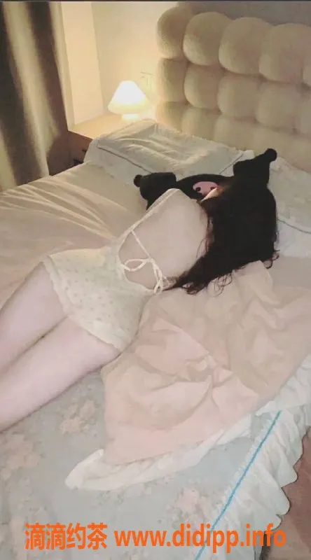 北京楼凤-北京宋家庄婧妍，168cm，49kg，茶费1K