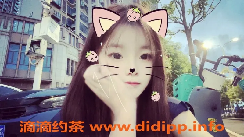 成都楼凤-成华区小涂涂，身高162，体重75，颜值9.8分