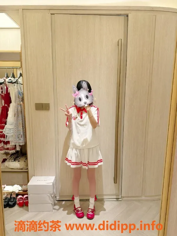 南京上门服务-茜茜 小萝莉 158cm 80斤 身价2000元起