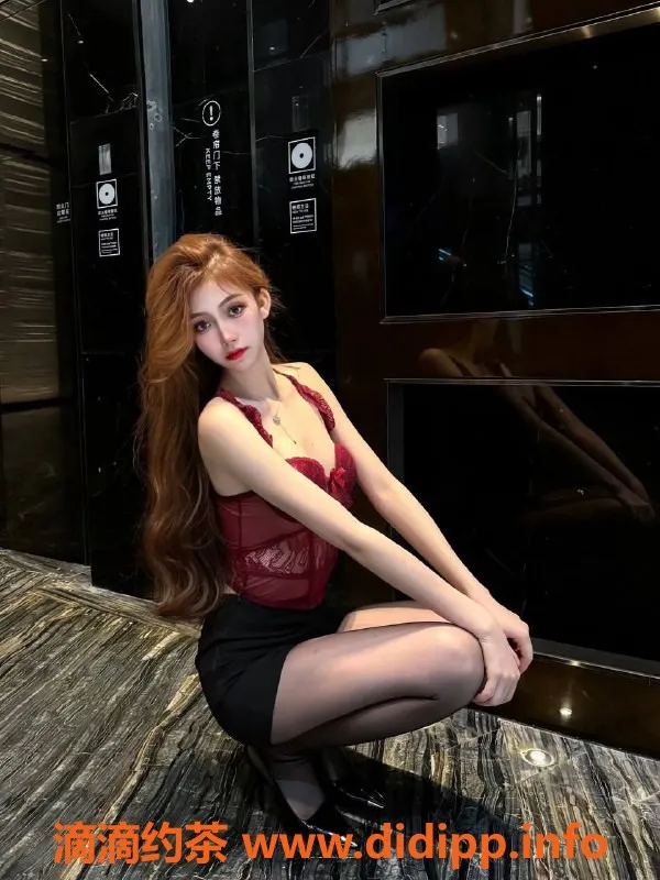 广州楼凤-天河幼师伊曼，约会只需1600元起