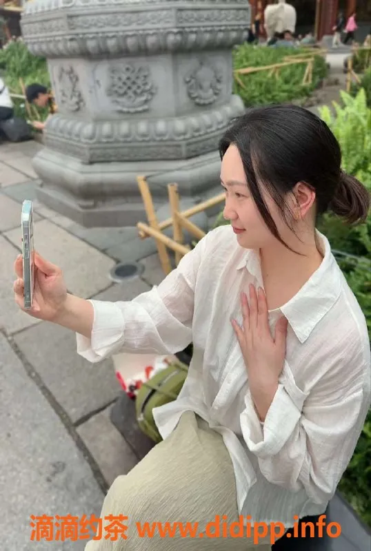 广州楼凤-白云新市小月亮，700p超值服务等你来体验！