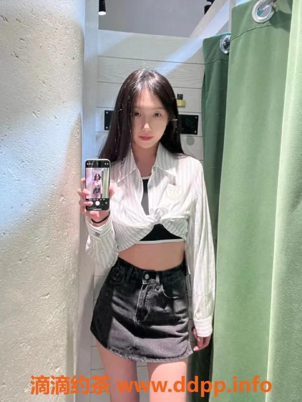 广州楼凤-荔湾区21岁静婉学妹，166CM高挑身材等你来约