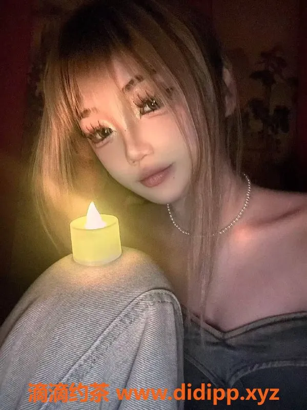 成都外围-锦江区嫩妹丫丫酱，身材火辣，服务热情