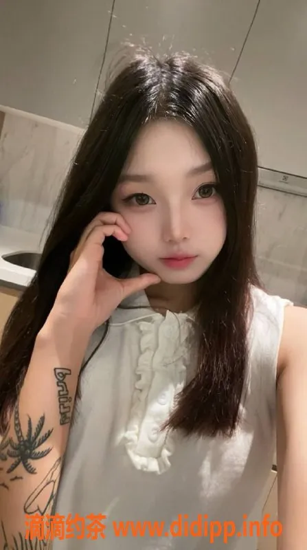 成都楼凤-武侯区嫩妹贝贝，课时费6/10，态度佳