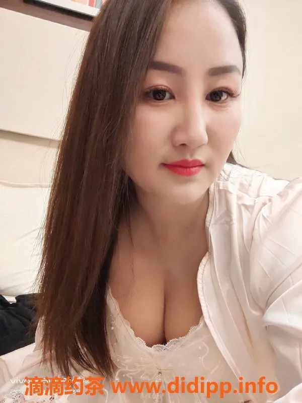 重庆楼凤资源信息,南岸杉杉：160cm/60kg，29岁D杯全套服务