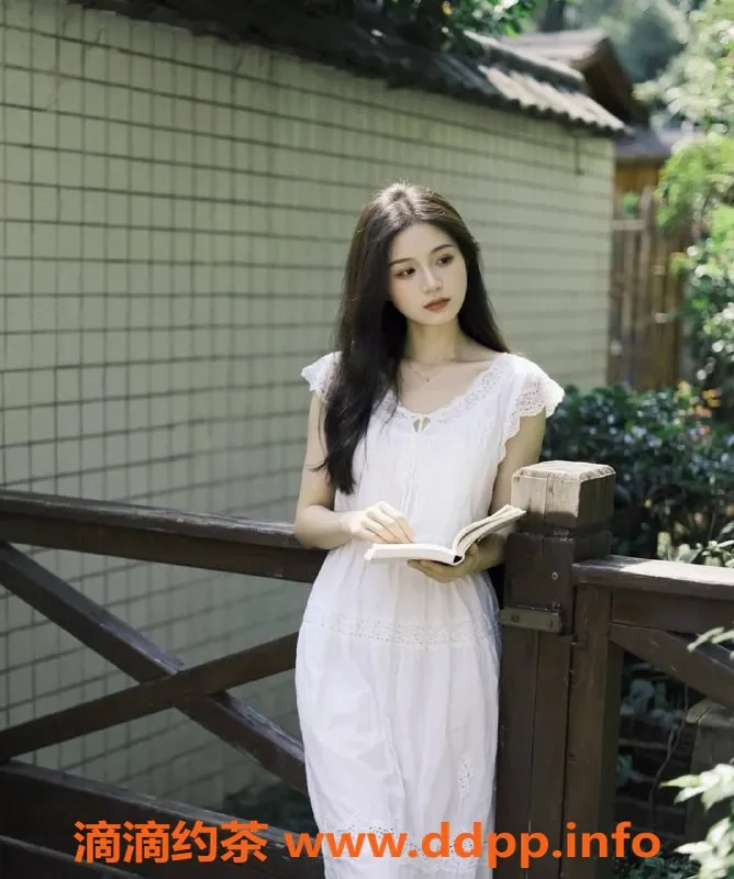 东莞楼凤资源信息,南城酱果儿，激情服务，P/600，PP/1200