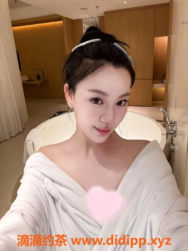 深圳楼凤-宝安沈夫人，25岁34C人妻性欲强