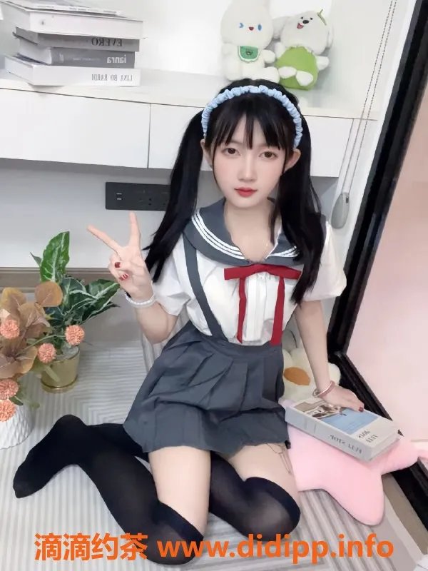 东莞楼凤-小雨，身高165，甜美服务，温柔满分