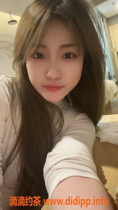 广州楼凤-天河夏润润，课费800-1300，真实视频认证