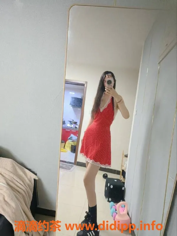 北京楼凤-朝阳雨绮优惠三百，比例完美引人注目