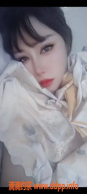 北京楼凤-朝阳大悦城“小甜甜”幼儿老师，176大长腿