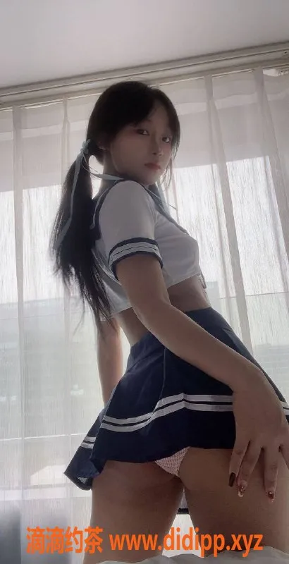 杭州楼凤-上城区莹莹，19岁天然大兔女郎，胸围B+