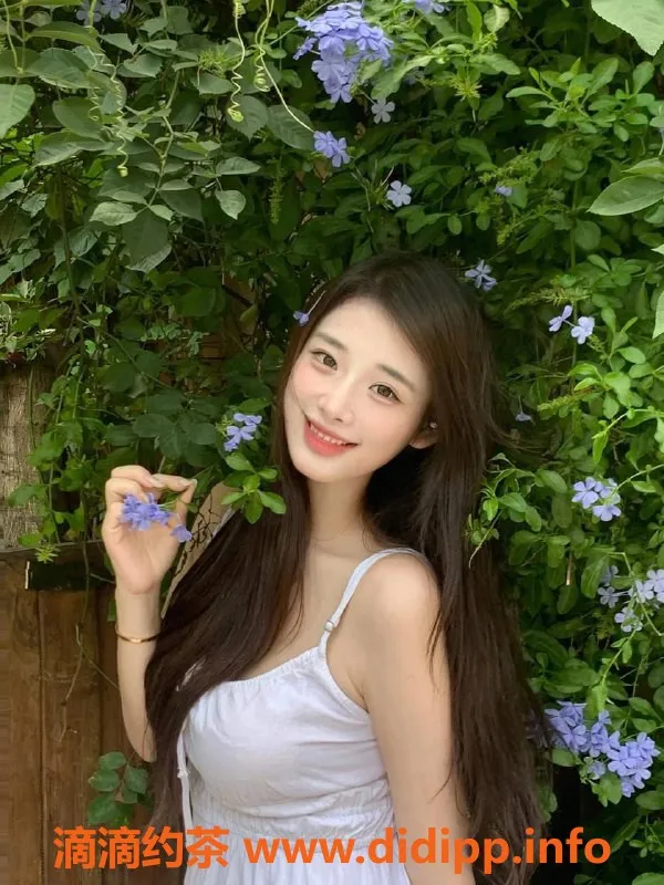 杭州上门服务-茉茉 19岁 165cm 47kg 温柔小姐姐等你来约