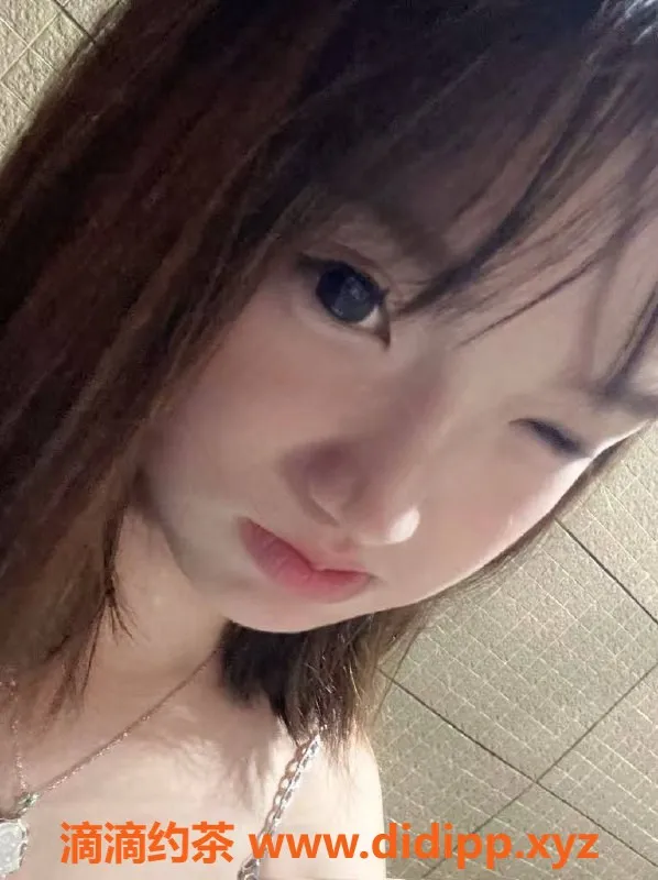 成都楼凤资源信息,市中心嫩妹闹闹，颜值8.5身材极致