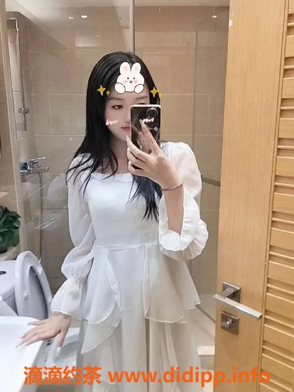 广州楼凤-天河小菲儿，性价比高的优质服务