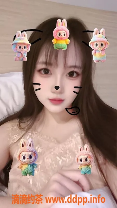 郑州楼凤-中原区19岁C罩杯小妹，身高160，服务多样