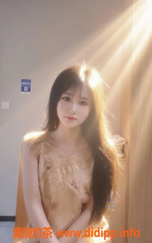 郑州楼凤资源信息,中原区19岁C罩杯小妹，身高160，服务多样