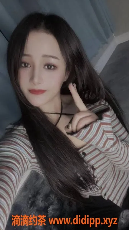 长沙楼凤-天心区小梦，课费500p，服务超赞！