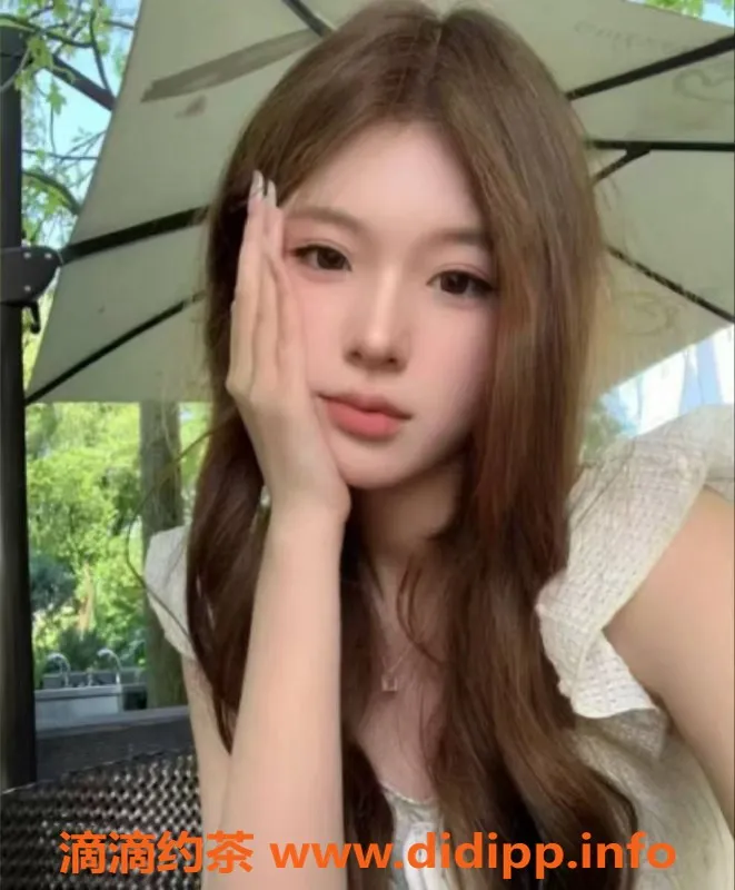 郑州楼凤-郑州21岁依依，167cm白皙皮肤，服务项目多样