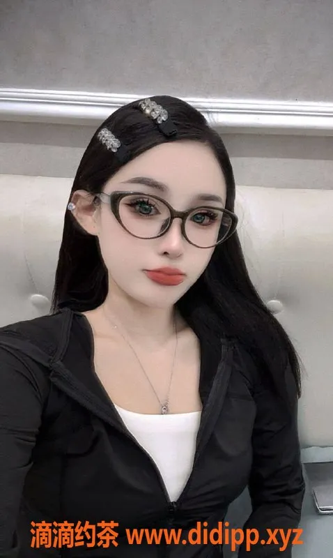 北京楼凤资源信息,朝阳大郊亭哆咪，700元D罩杯亲密服务