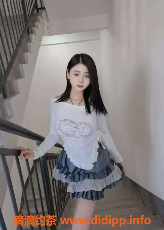 广州楼凤-南海贝贝，700元视频验证，体验超赞！