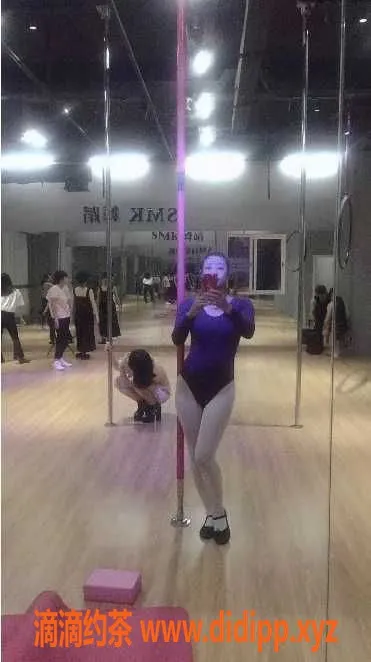 深圳楼凤-福田30岁御姐蔓琳，165cm 38C订制服务