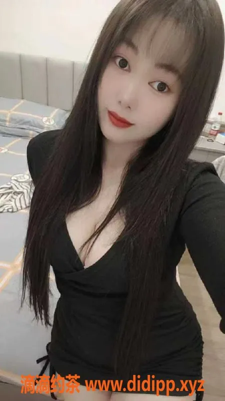 深圳楼凤-龙岗良家感蓝蓝，25岁，162cm，36D，600元体验