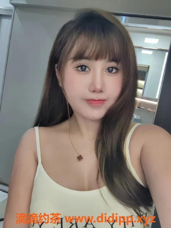 广州楼凤-白云兔子，水费450p，视频验证女神