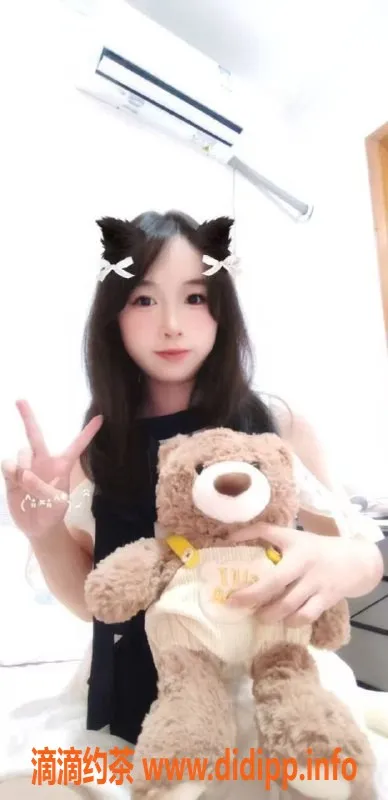 重庆楼凤-九龙坡嫩妹哆米，800元超甜服务