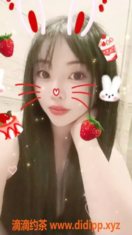 珠海楼凤-劲爆特惠！小雨，22岁，160cm，48kg，标胸，优质服务等你来体验