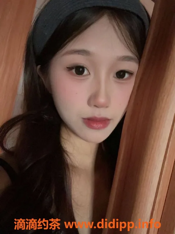 西安楼凤-碑林区小薇，8p自提，视频验证好评如潮