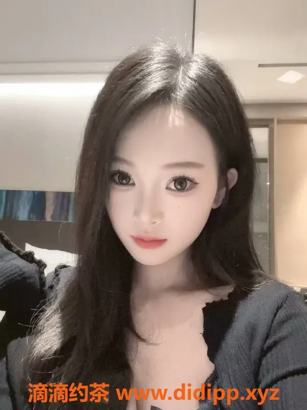 珠海楼凤-拱北06年学妹兼职，尾课优惠来啦！