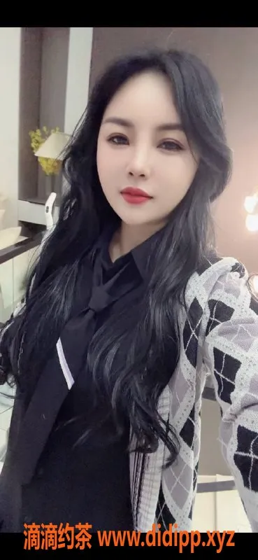 珠海楼凤-新茶到位，双向限制服务，尽享优质体验