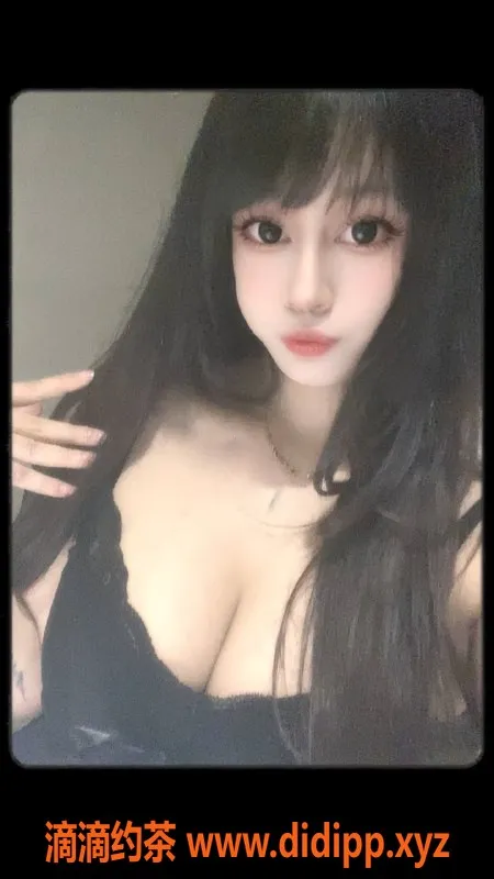 珠海楼凤-金湾新茶：170高白肤美少女热情服务