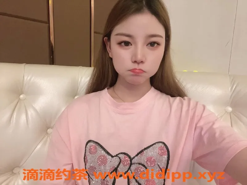 珠海楼凤-金湾新茶❤️肤白貌美大长腿服务推荐