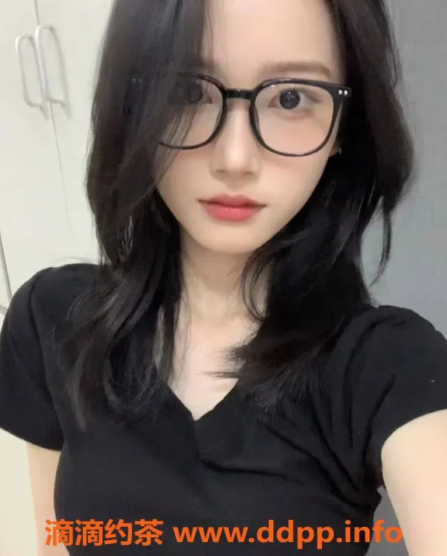 珠海楼凤资源信息,珠海拱北清纯萝莉，162cm，99斤，颜值在线